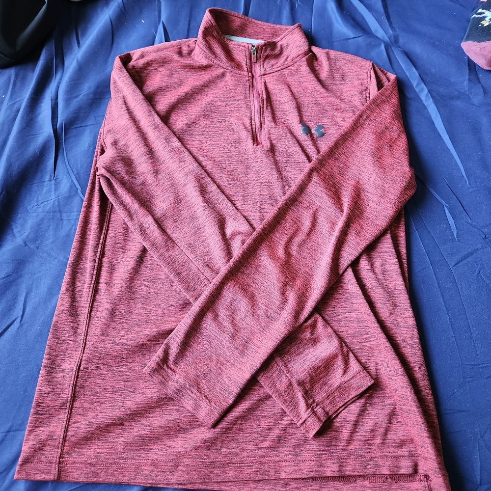 Under Armour Pullover- Medium